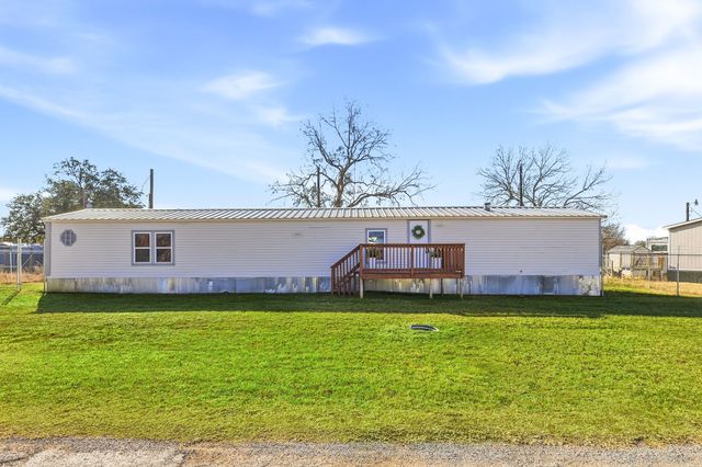 231 Seminole Trail, Weatherford, TX 76087