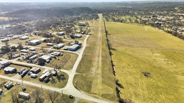 231 Seminole Trail, Weatherford, TX 76087