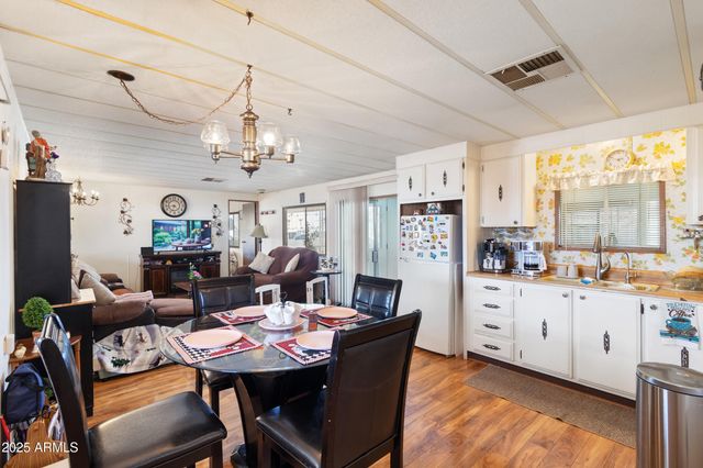 7807 E MAIN Street AA-8, Mesa, AZ 85207