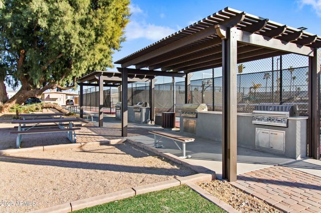 7807 E MAIN Street AA-8, Mesa, AZ 85207