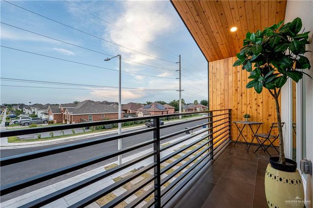 2641 Warbler Avenue, Mcallen, TX 78504