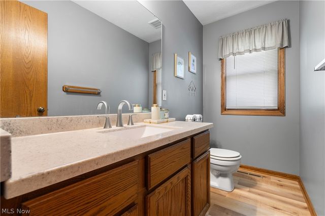 881 Dan Avenue, Canal Fulton, OH 44614