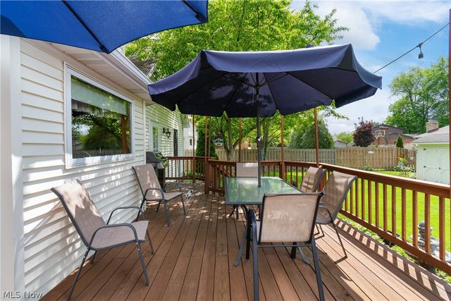 881 Dan Avenue, Canal Fulton, OH 44614