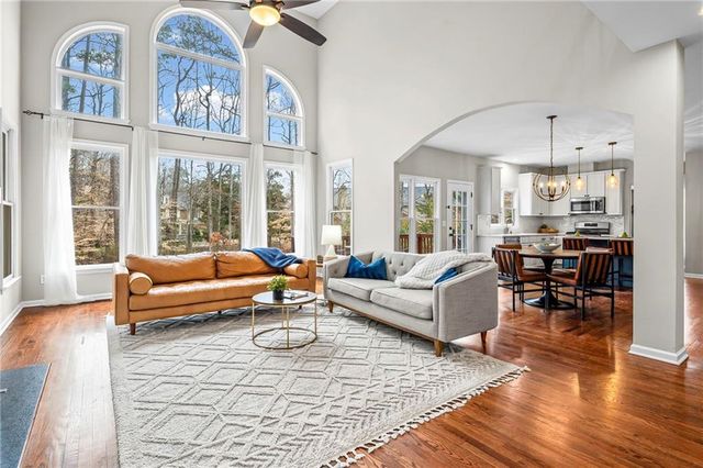 12940 Meridian Crossing, Alpharetta, GA 30005