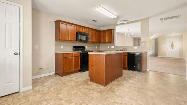 10523 Evergreen Street, Baytown, TX 77523