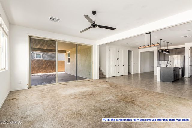9548 E RAINBOW Avenue, Mesa, AZ 85212