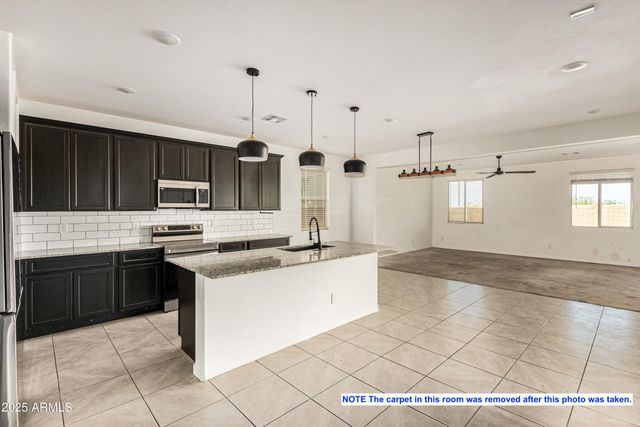 9548 E RAINBOW Avenue, Mesa, AZ 85212