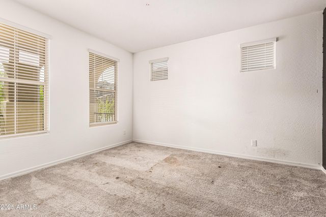 9548 E RAINBOW Avenue, Mesa, AZ 85212