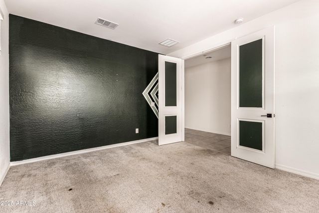 9548 E RAINBOW Avenue, Mesa, AZ 85212