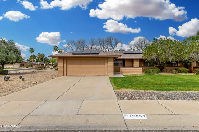 12832 W PEACH BLOSSOM Drive, Sun City West, AZ 85375