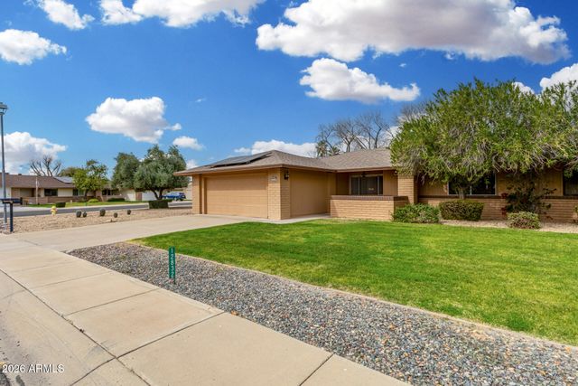 12832 W PEACH BLOSSOM Drive, Sun City West, AZ 85375
