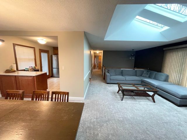 525 Ramblewood Court, Lake Zurich, IL 60047