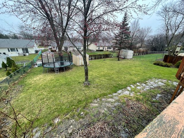 525 Ramblewood Court, Lake Zurich, IL 60047