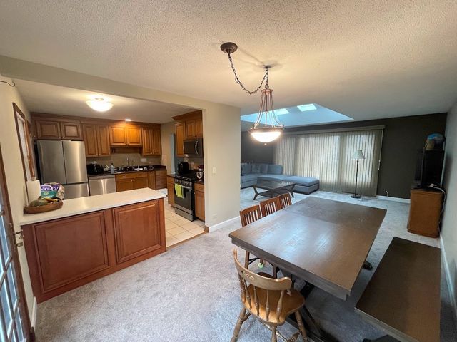 525 Ramblewood Court, Lake Zurich, IL 60047