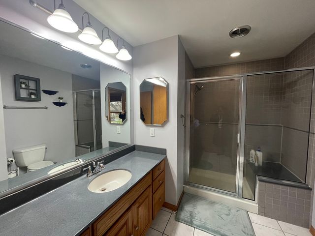 525 Ramblewood Court, Lake Zurich, IL 60047