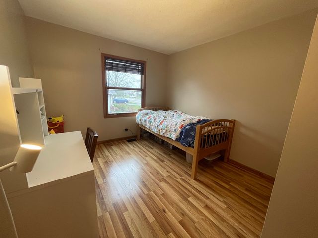 525 Ramblewood Court, Lake Zurich, IL 60047