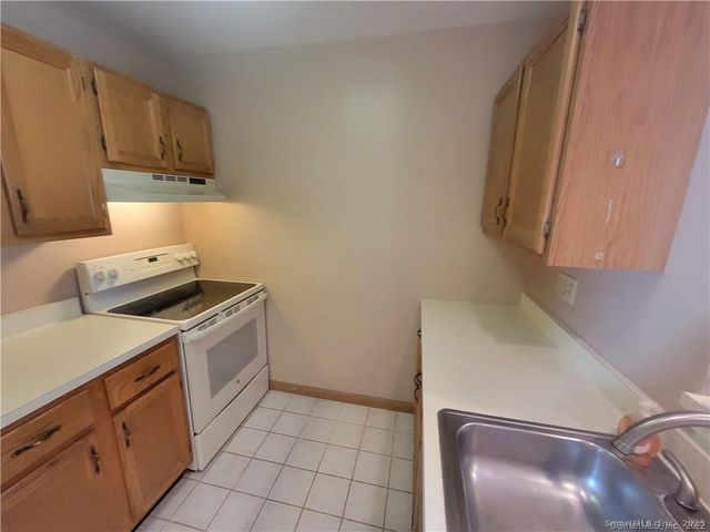 52 Willow Springs 52, New Milford, CT 06776