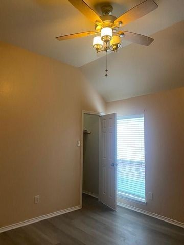 20218 Benton Springs Lane, Richmond, TX 77407