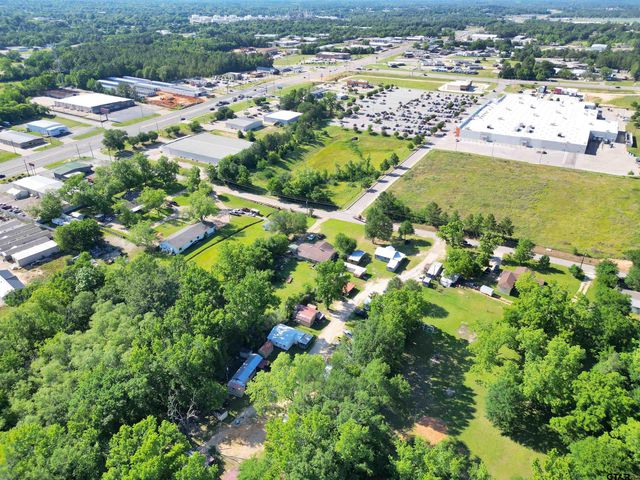 2750 Glascow Rd, Tyler, TX 75707