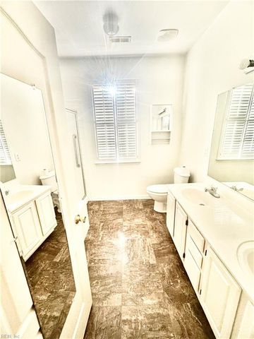 2027 Augusta CT, Suffolk, VA 23435