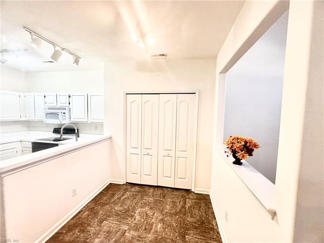 2027 Augusta CT, Suffolk, VA 23435