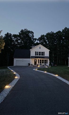 39 Jordan Lane, Colchester, CT 06415
