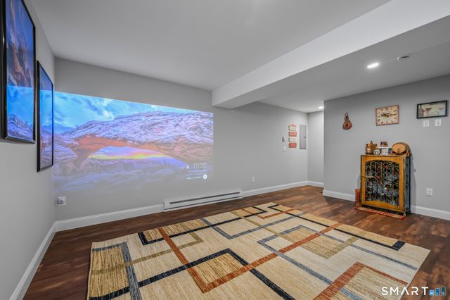 39 Jordan Lane, Colchester, CT 06415
