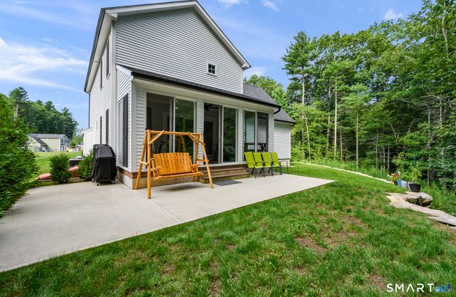 39 Jordan Lane, Colchester, CT 06415