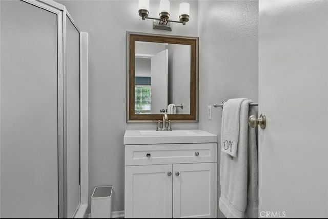 1411 Clemson way, Riverside, CA 92507