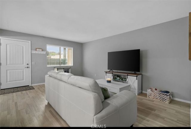 1411 Clemson way, Riverside, CA 92507