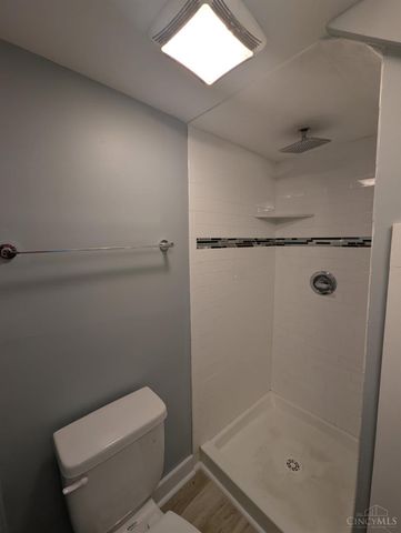741 E Epworth Avenue, Cincinnati, OH 45232
