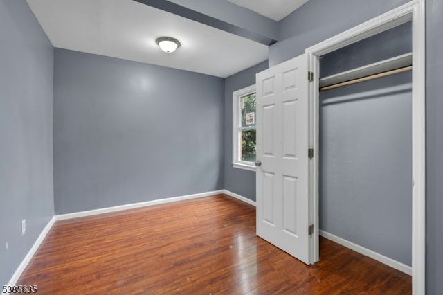 513 Sanford Ave, Newark City, NJ 07106