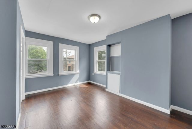 513 Sanford Ave, Newark City, NJ 07106