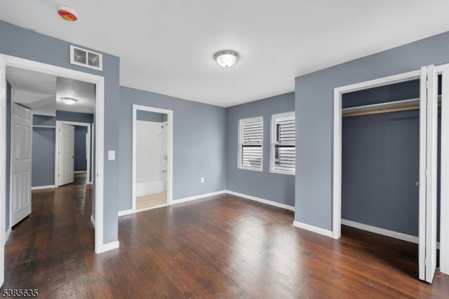 513 Sanford Ave, Newark City, NJ 07106