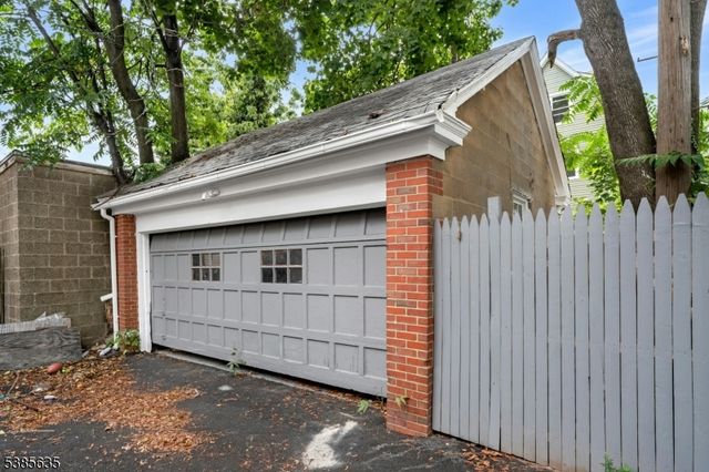 513 Sanford Ave, Newark City, NJ 07106