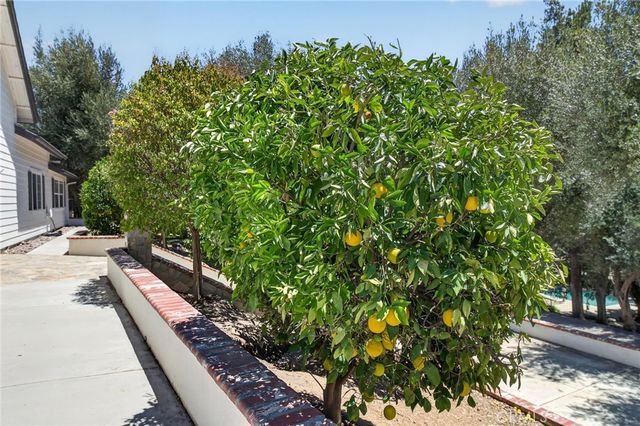 42761 Juniper, Murrieta, CA 92562