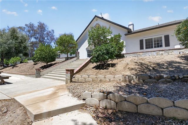 42761 Juniper, Murrieta, CA 92562
