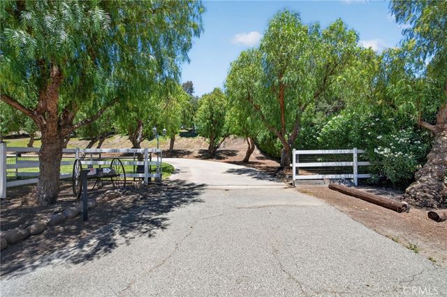 42761 Juniper, Murrieta, CA 92562