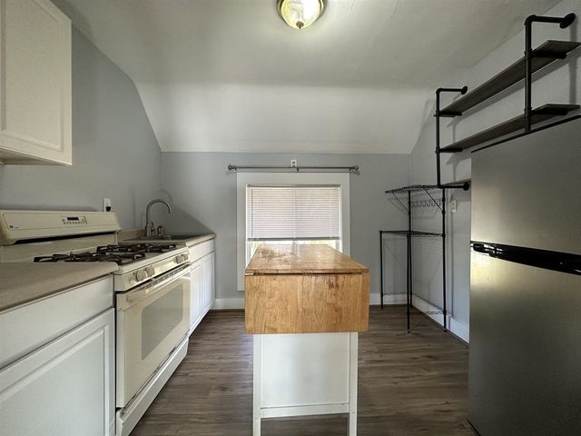1925 Nichols Road, Kalamazoo, MI 49006