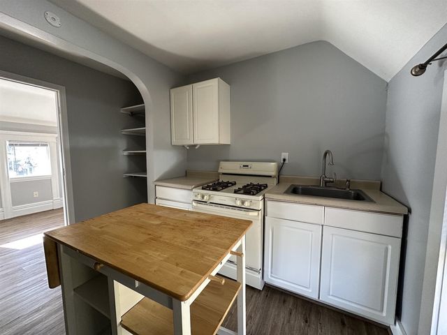 1925 Nichols Road, Kalamazoo, MI 49006