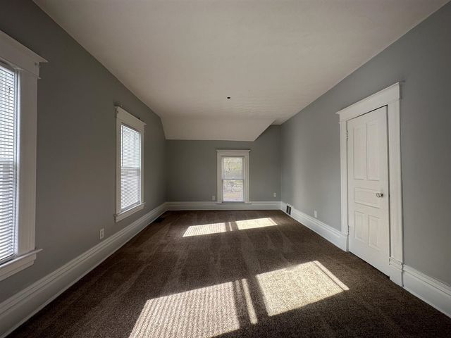 1925 Nichols Road, Kalamazoo, MI 49006