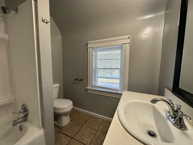 1925 Nichols Road, Kalamazoo, MI 49006