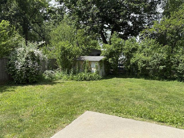1925 Nichols Road, Kalamazoo, MI 49006
