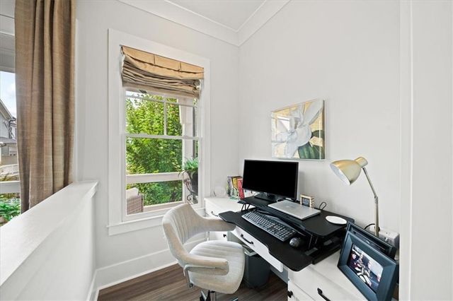 815 Maplewood Drive, Roswell, GA 30075