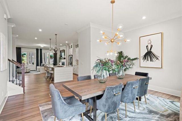 815 Maplewood Drive, Roswell, GA 30075