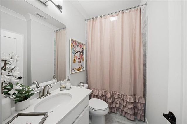 815 Maplewood Drive, Roswell, GA 30075