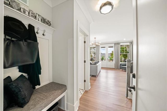 815 Maplewood Drive, Roswell, GA 30075