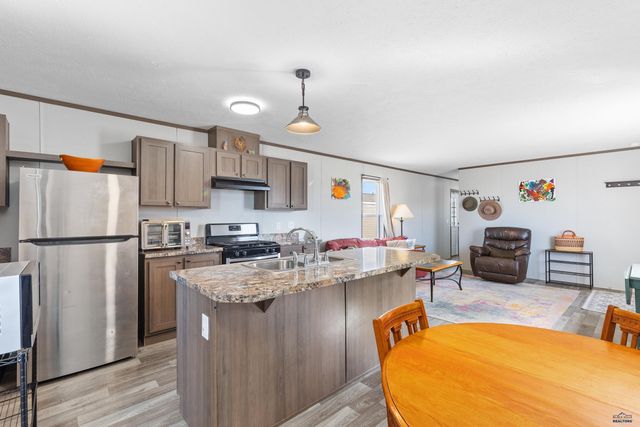 840 N SPRUCE ST, Rapid City, SD 57701