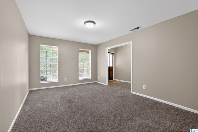 572 SUN VALLEY ROAD, Center Point, AL 35215