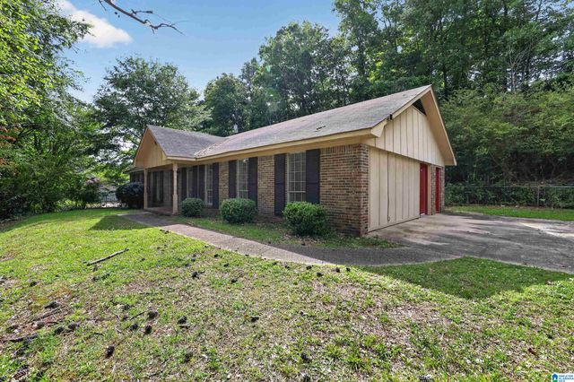 572 SUN VALLEY ROAD, Center Point, AL 35215